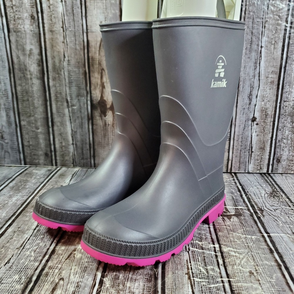 Kamik Youth Stomp Rain Boots Charcoal Magenta Rubber (EK6149-CHM) Size 4